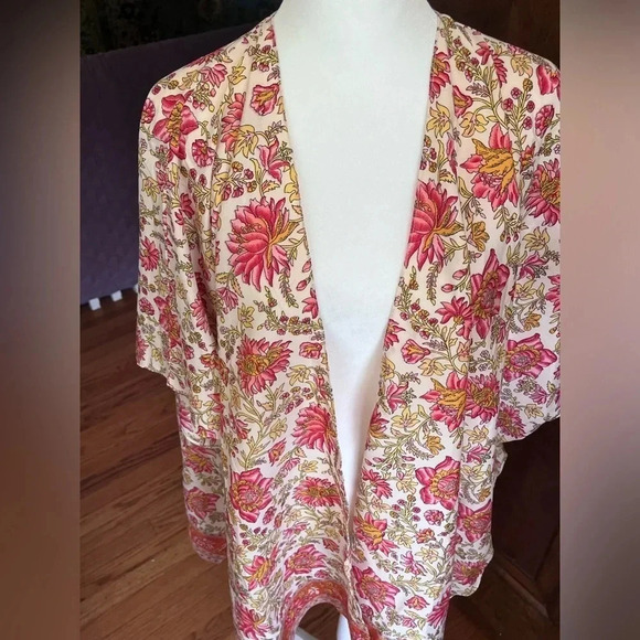 NWT Steve Madden Floral Kimono Women Size OSFM - Picture 5 of 5